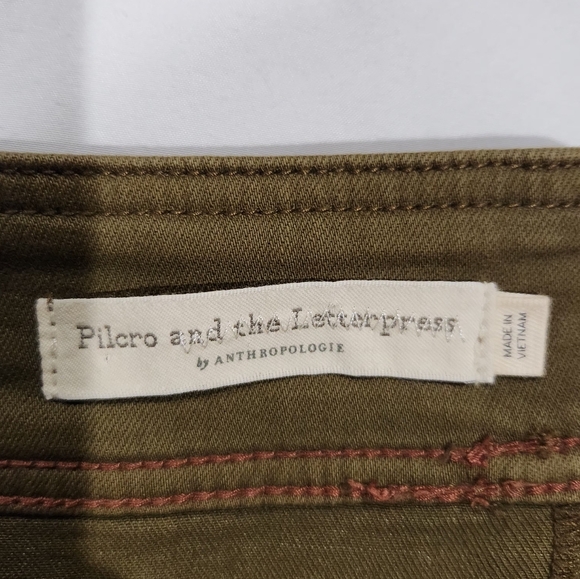 Pilcro And The Letterpress Anthropologie Olive Green High Rise Booycut Trousers - Picture 5 of 13